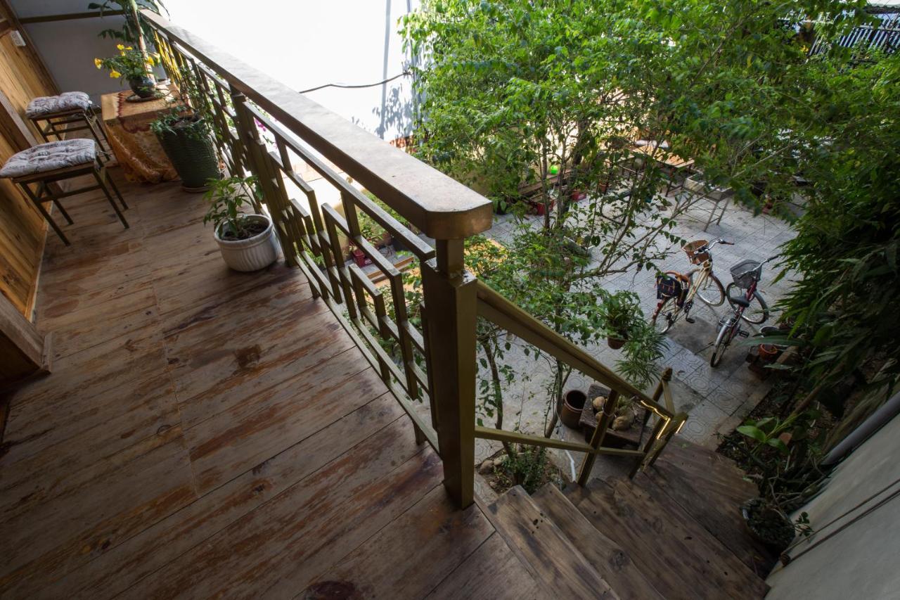 The Hillside Homestay Hue Exterior photo
